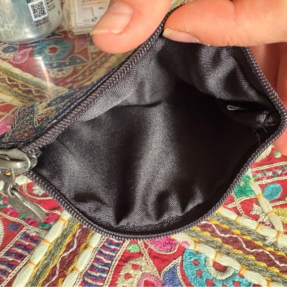 Ornate Blue and Red Woven Tapestry Coin Purse 5.5” Oriental Pattern - Picture 5 of 7